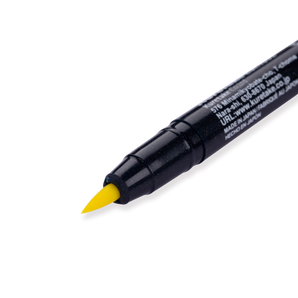 Kuretake Zig Fudebiyori Brush Pen - Lemon Yellow 051 - Stationery Pal