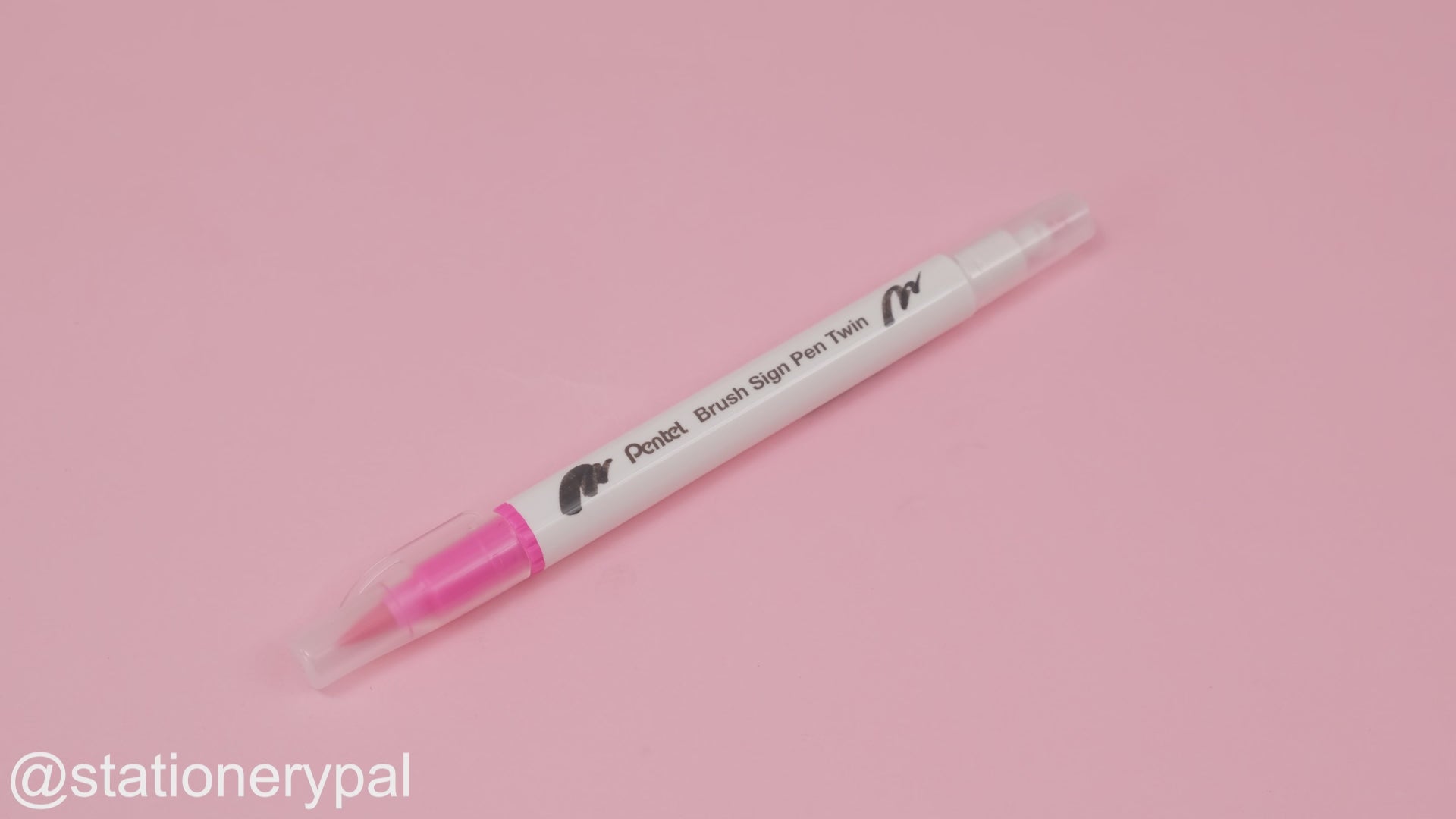 Pentel Brush Sign Pen Twin – Pink