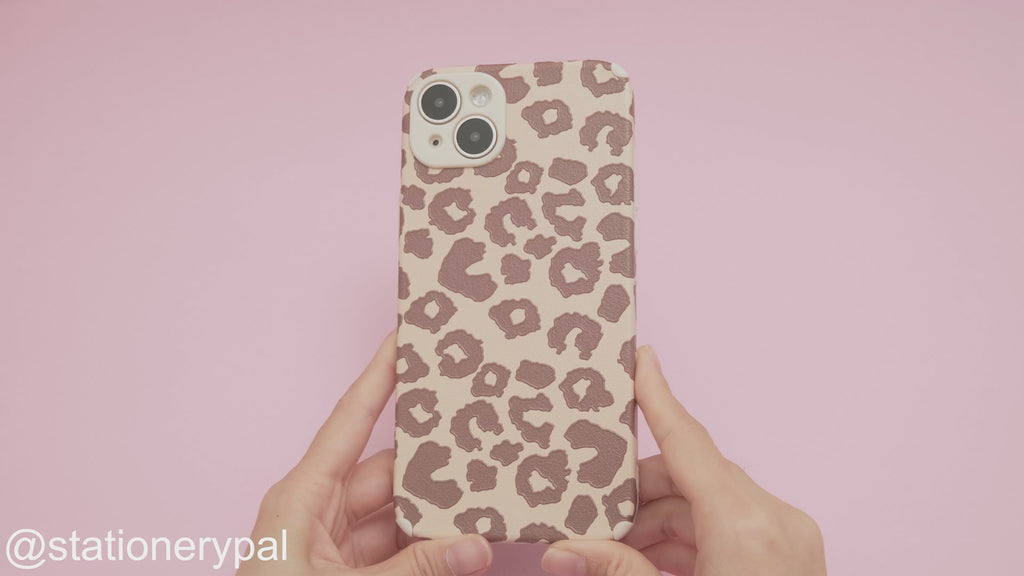 iPhone 14 Plus Case - Leopard Print