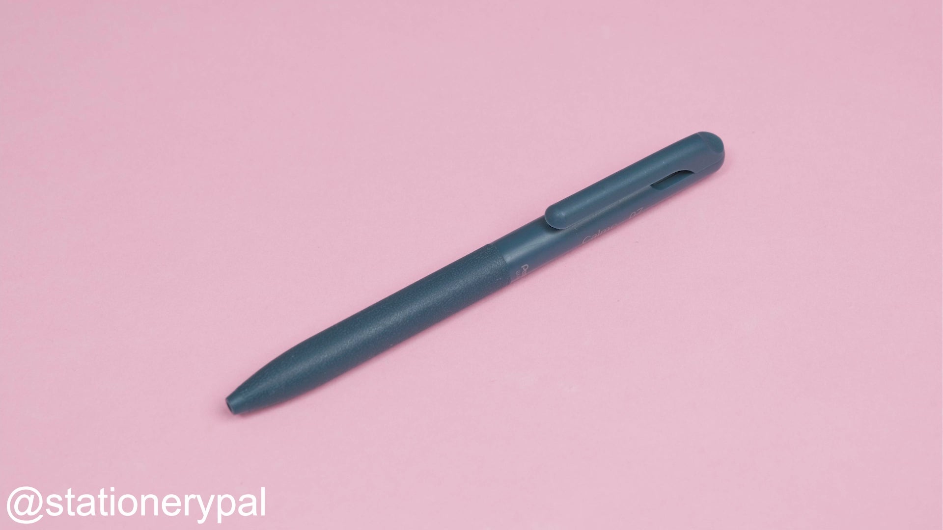 Pentel Calme Ballpoint Pen - 0.7 mm - Turquoise Blue Body