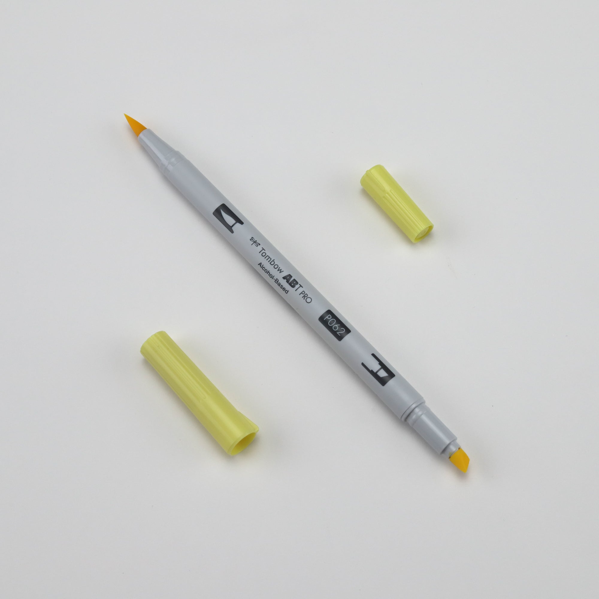 Tombow ABT PRO Alcohol-Based Art Marker - Pale Yellow - P062
