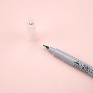 Kuretake ZIG Clean Color FB Felt Tip Brush Pen - Emerald Green - 048 - Stationery Pal
