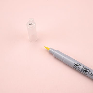Kuretake ZIG Clean Color FB Felt Tip Brush Pen - Lemon Yellow - 051