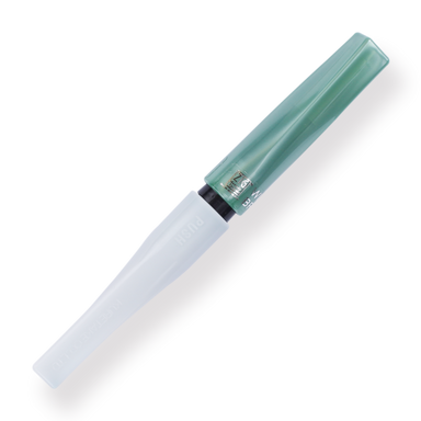 Kuretake ZIG Wink of Luna Brush Pen - Metallic Green - 121 - Stationery Pal