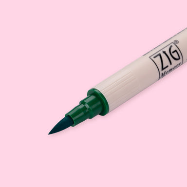 Kuretake Zig Brushables Brush Pen - Pure Green 040 - Stationery Pal