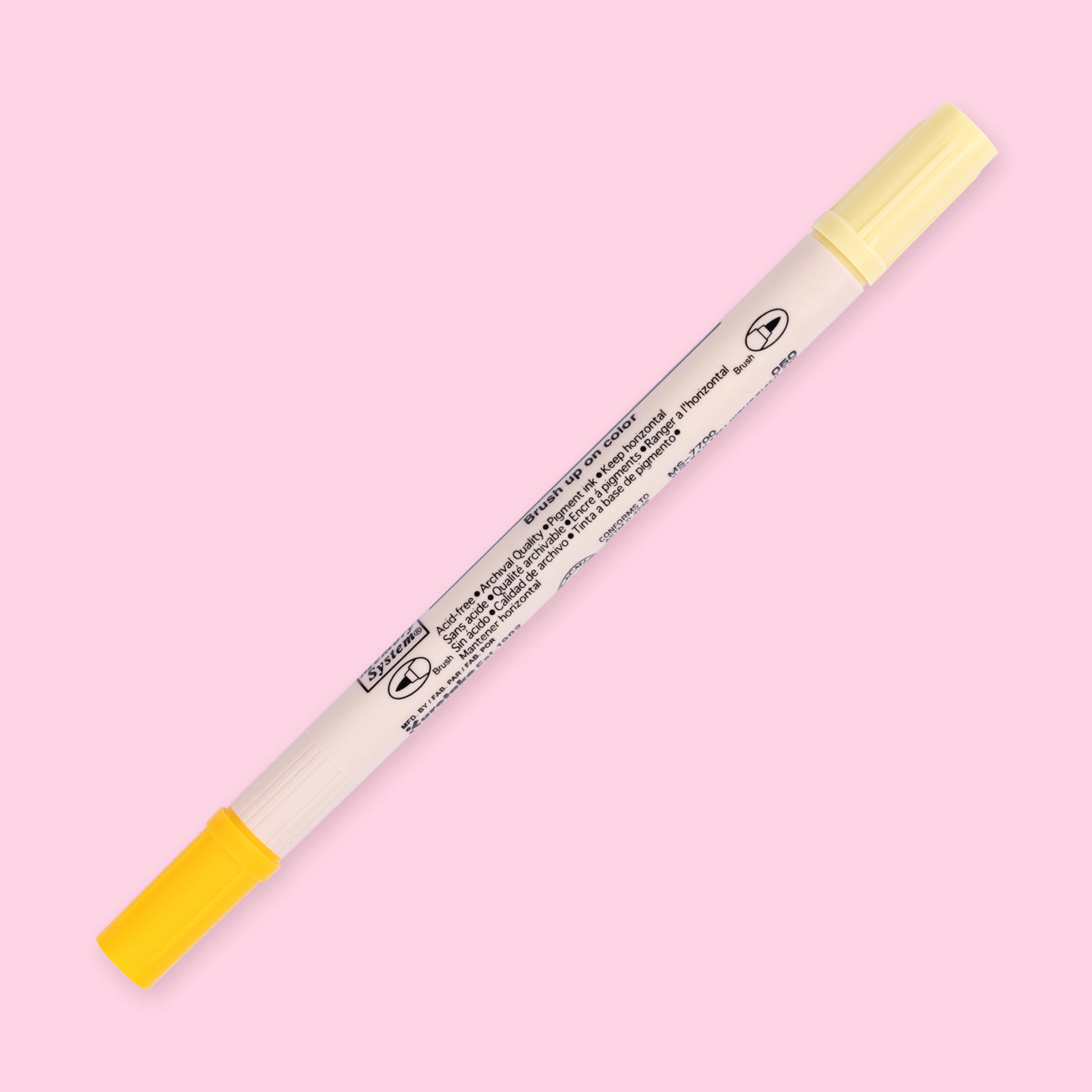 Kuretake Zig Brushables Brush Pen - Pure Yellow 050