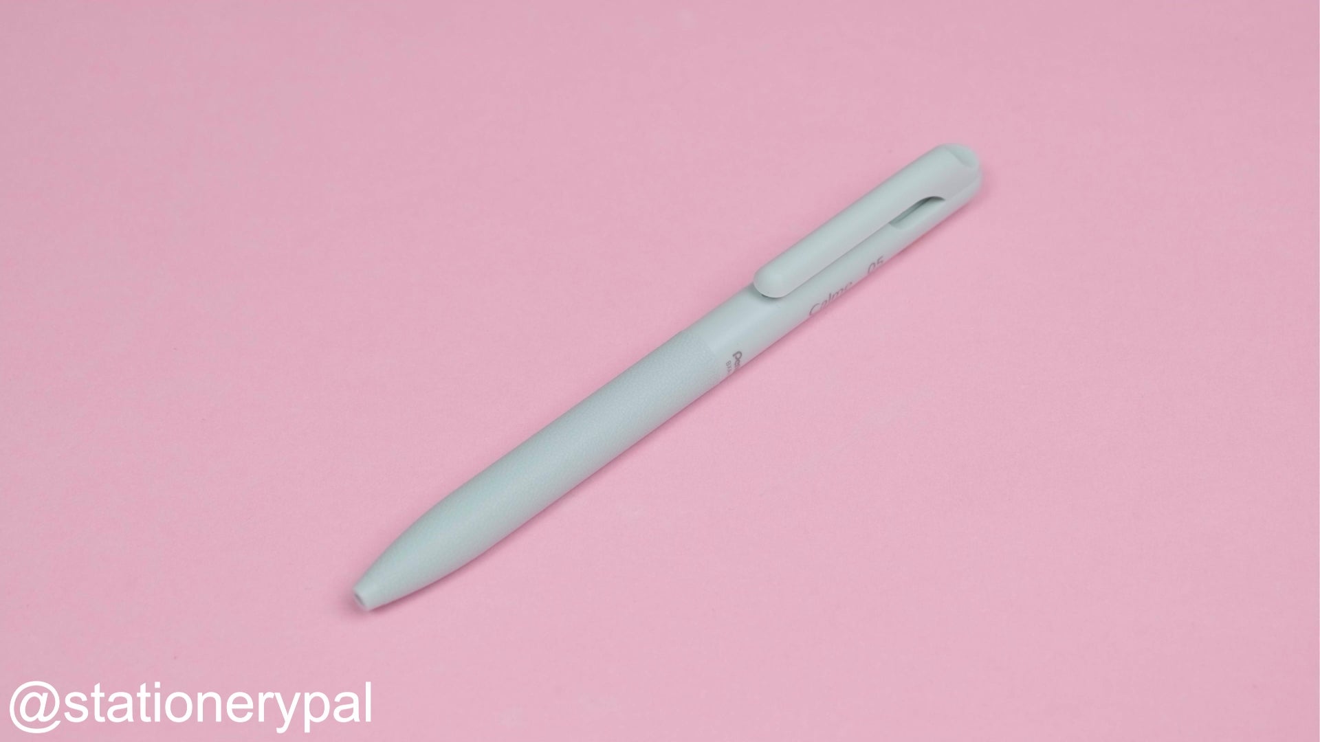 Pentel Calme Ballpoint Pen - 0.5 mm - Sky Jade Body